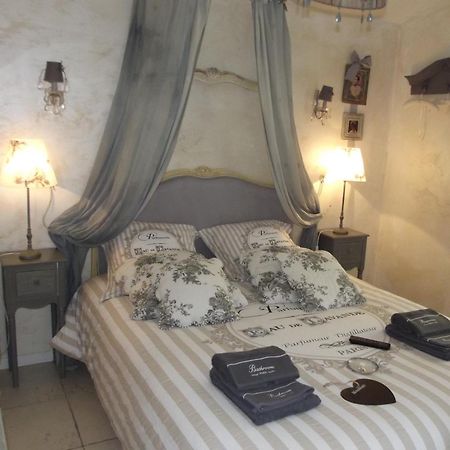 เลอ มูแล็ง เดอ ซอนแนย Bed & Breakfast กาบริแยส ห้อง รูปภาพ