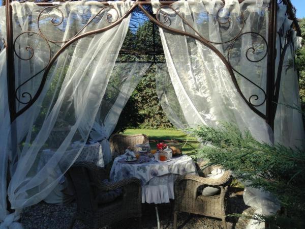 เลอ มูแล็ง เดอ ซอนแนย Bed & Breakfast กาบริแยส ภายนอก รูปภาพ