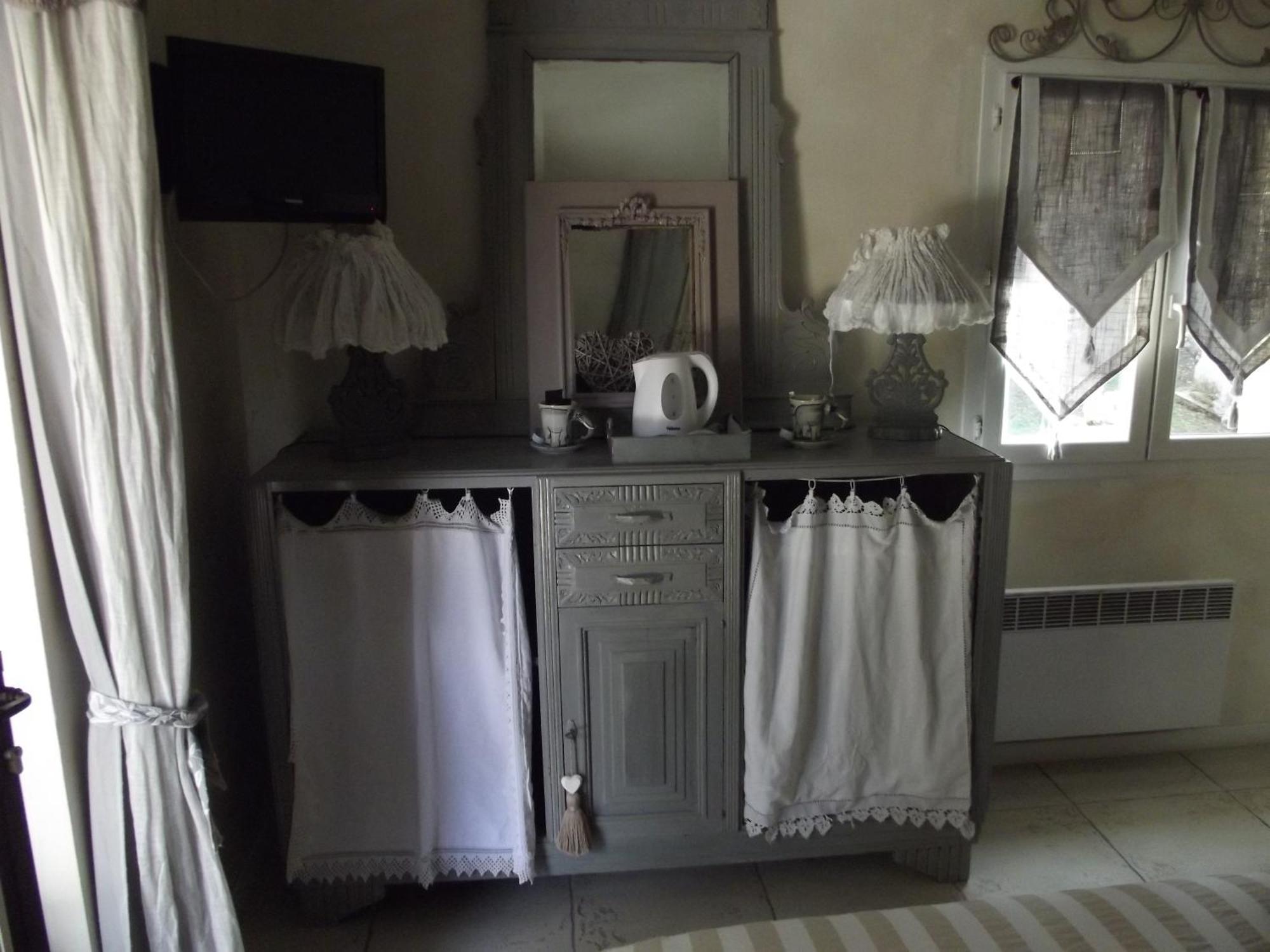 เลอ มูแล็ง เดอ ซอนแนย Bed & Breakfast กาบริแยส ห้อง รูปภาพ